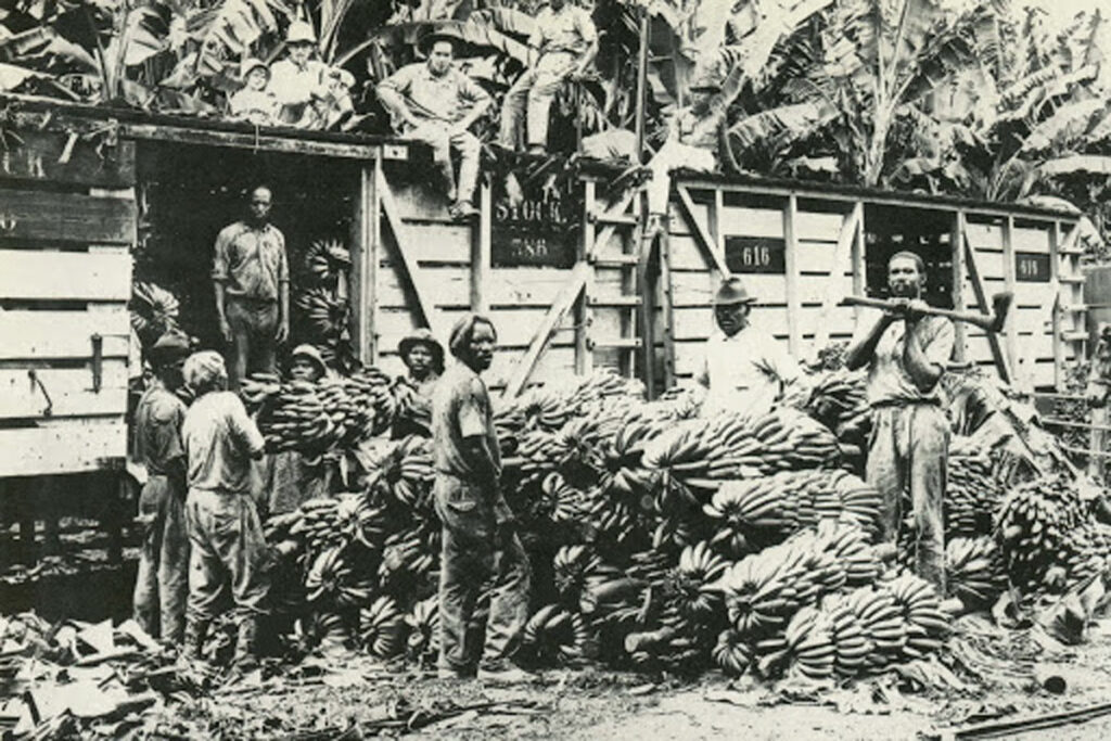 Let’s Learn: Costa Rica in pre-Columbian times 8000 B.C. to 2019 Timeline 5 United fruit company employees