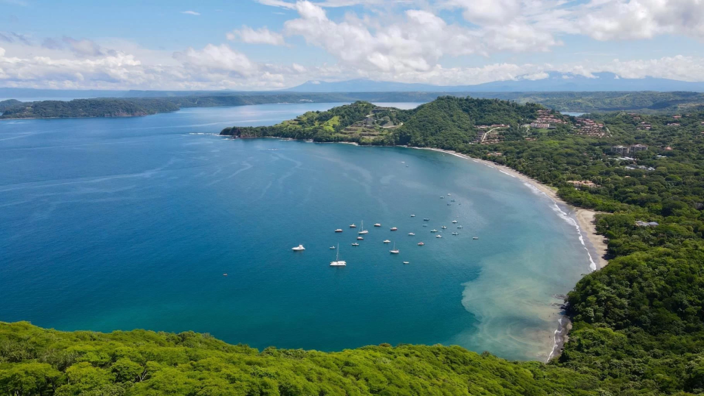 The best beaches in Costa Rica 4 Hermosa beach guanacaste