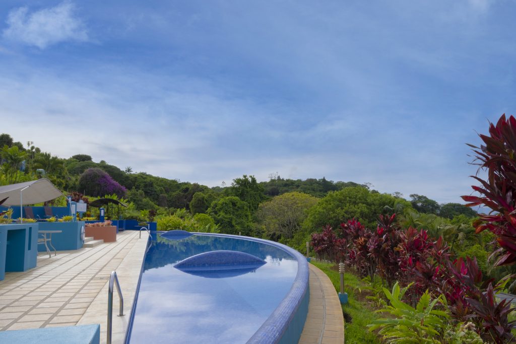 infinity pool