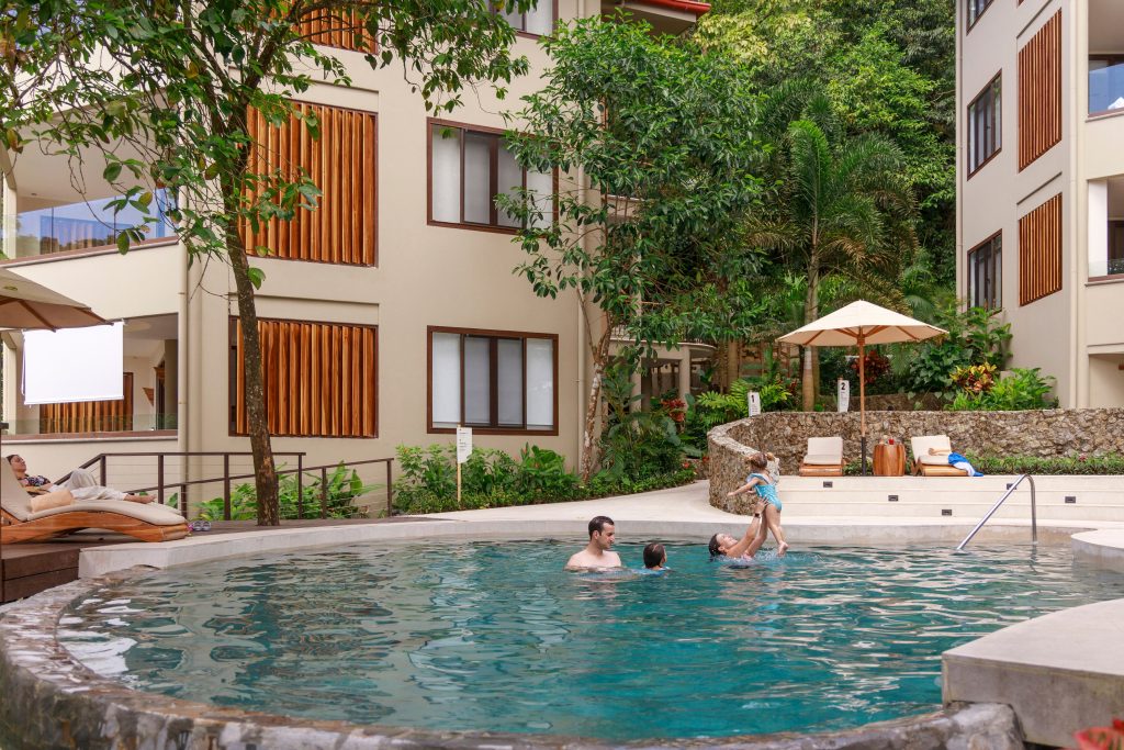playitas pool