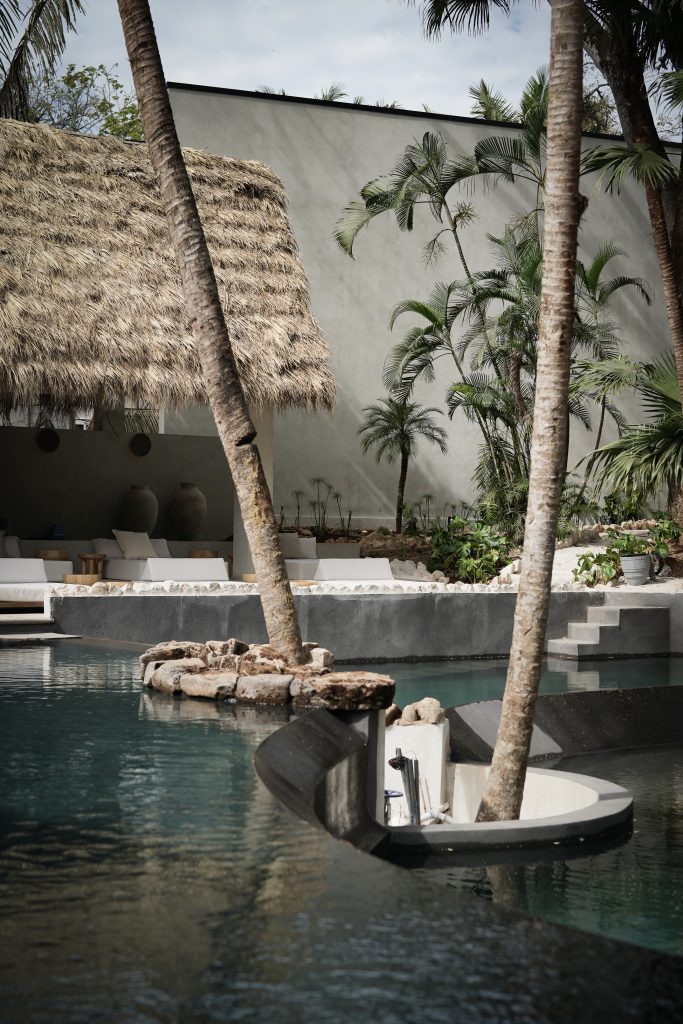 pool